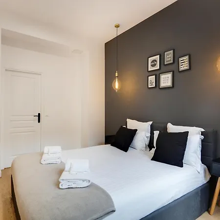Appartamento Off Majesti In Montmartre - Rue Pierre Fontaine Parigi